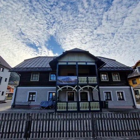 Haus-ennstal アパート